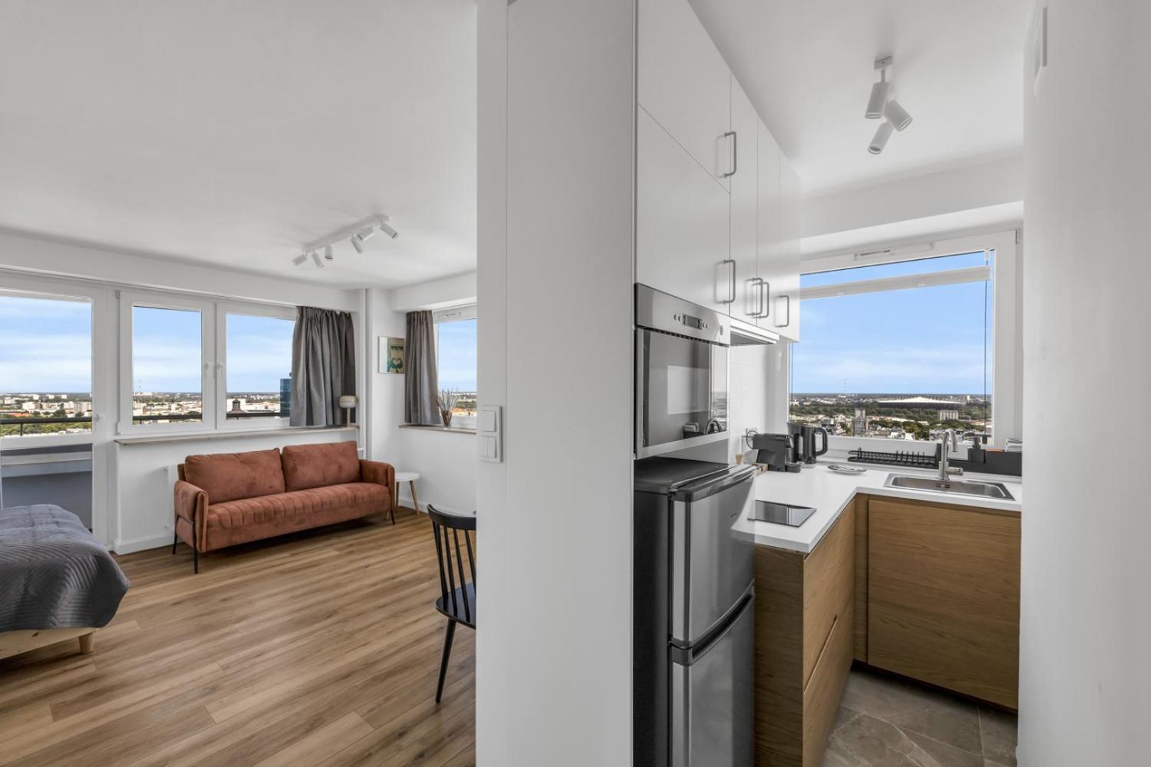 Appartement 21st Floor Centrum - Balcony, View, Ac - By Rentujemy